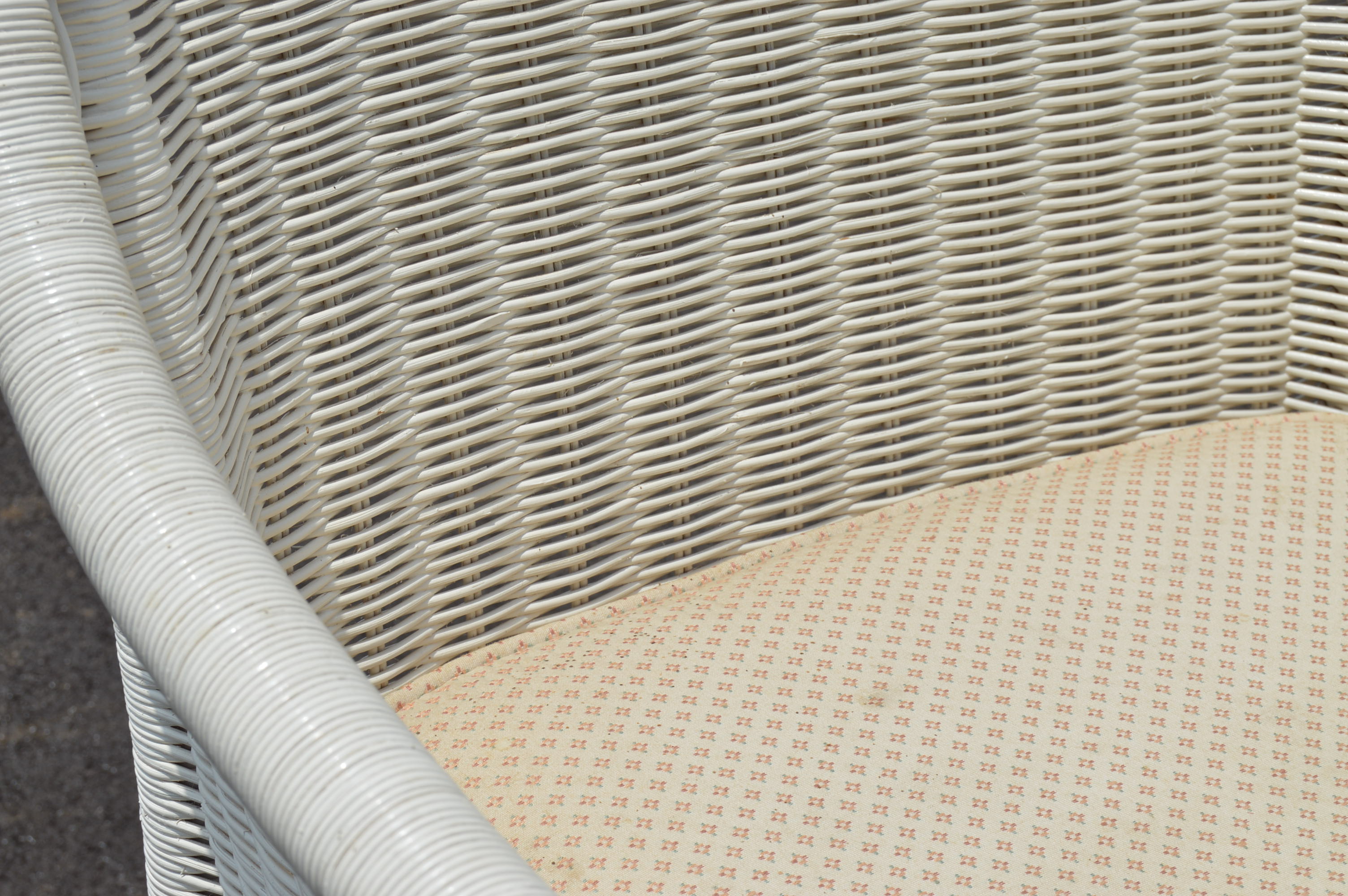 Patio Lounger and Chairs