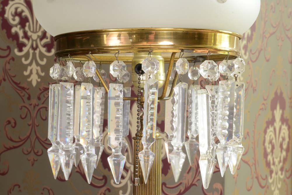 Hollywood Regnecy Style Brass Lamp