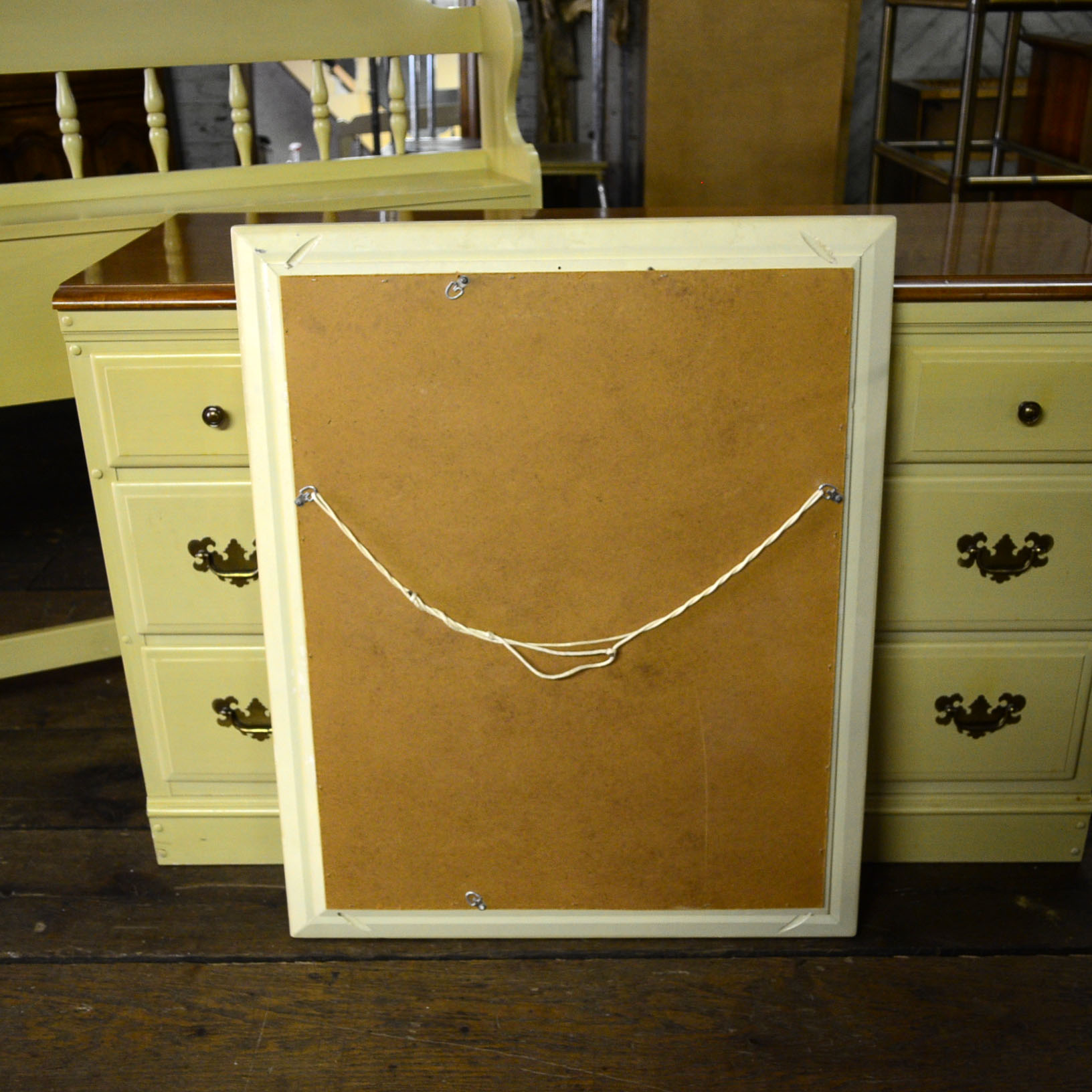 Heywood-Wakefield Traditional Dresser & Headboard