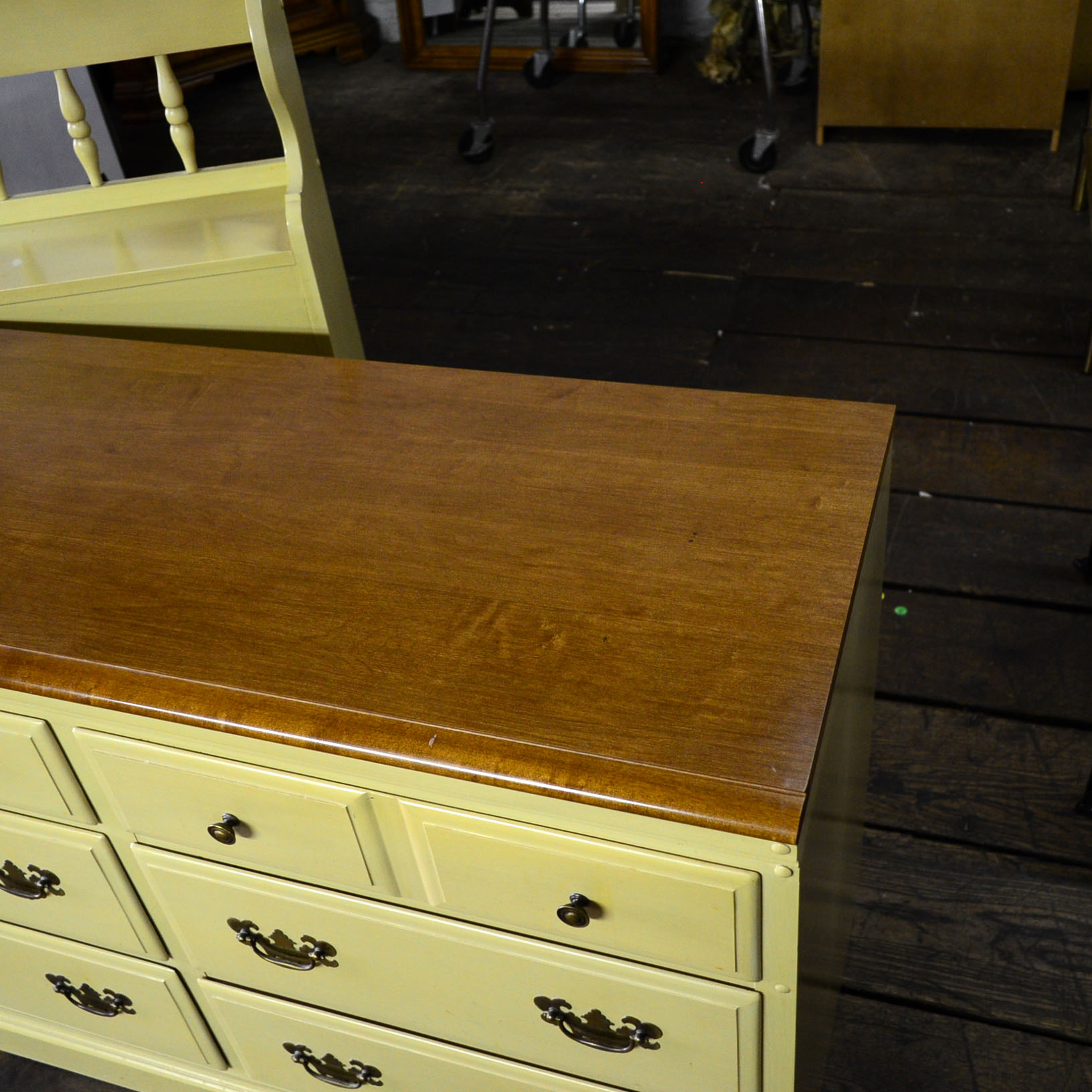 Heywood-Wakefield Traditional Dresser & Headboard