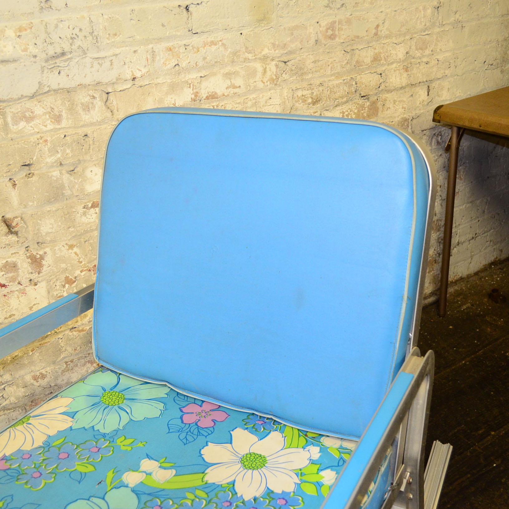 Vintage Aluminum Outdoor Patio Chair