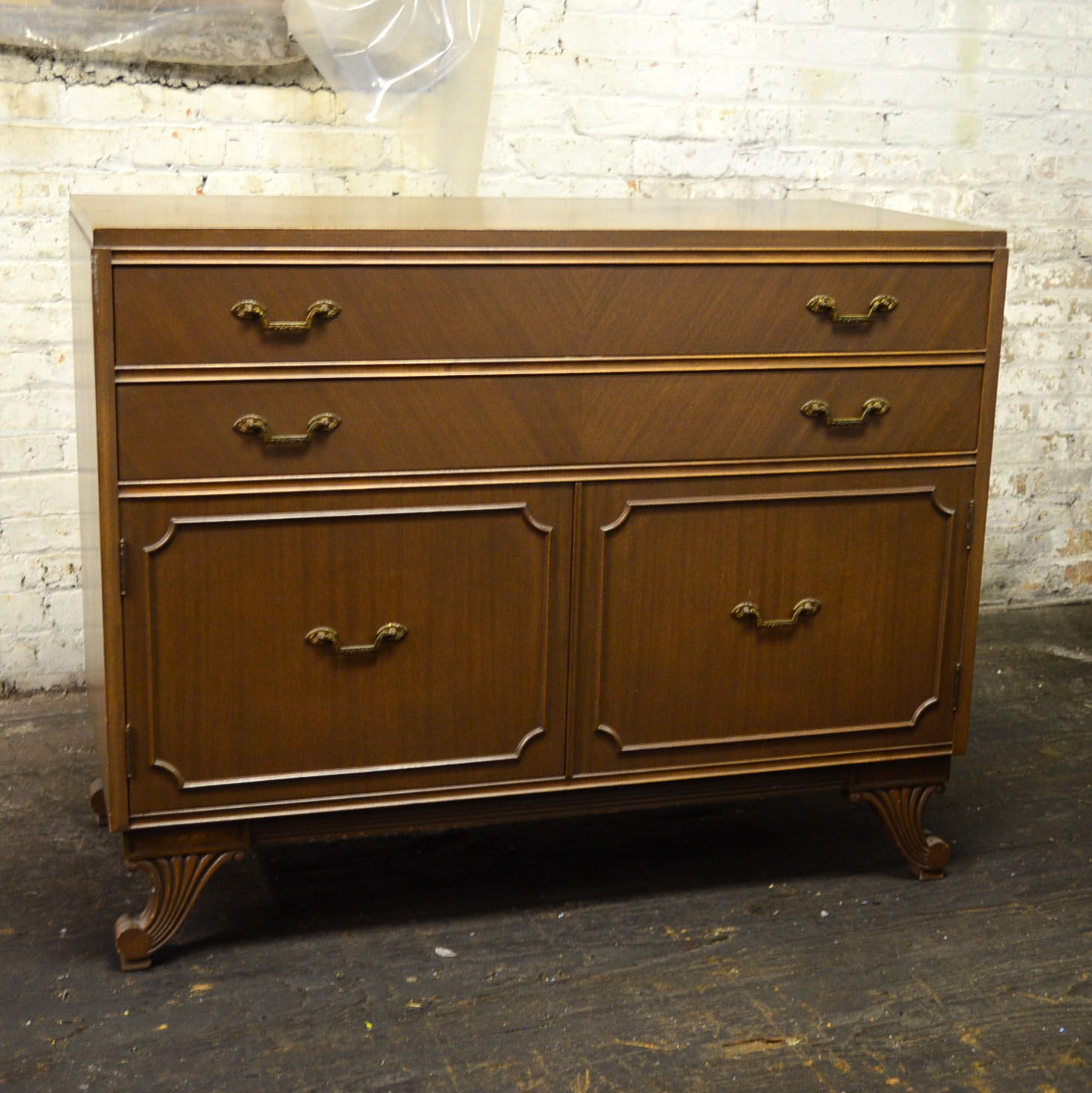 Walnut Duncan Phyfe Chest of Drawers