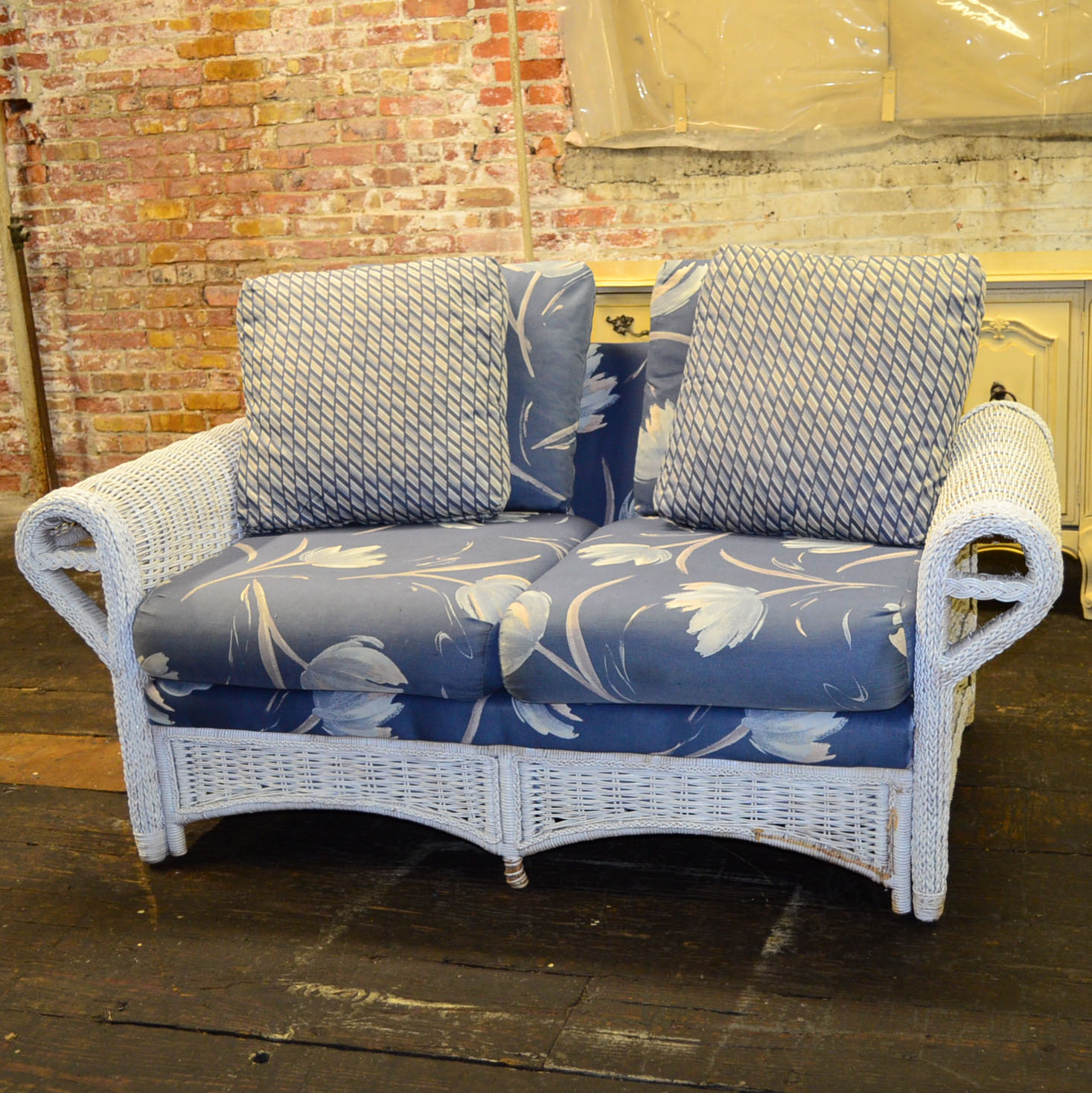 Alexvale Reed Wicker Patio Loveseat