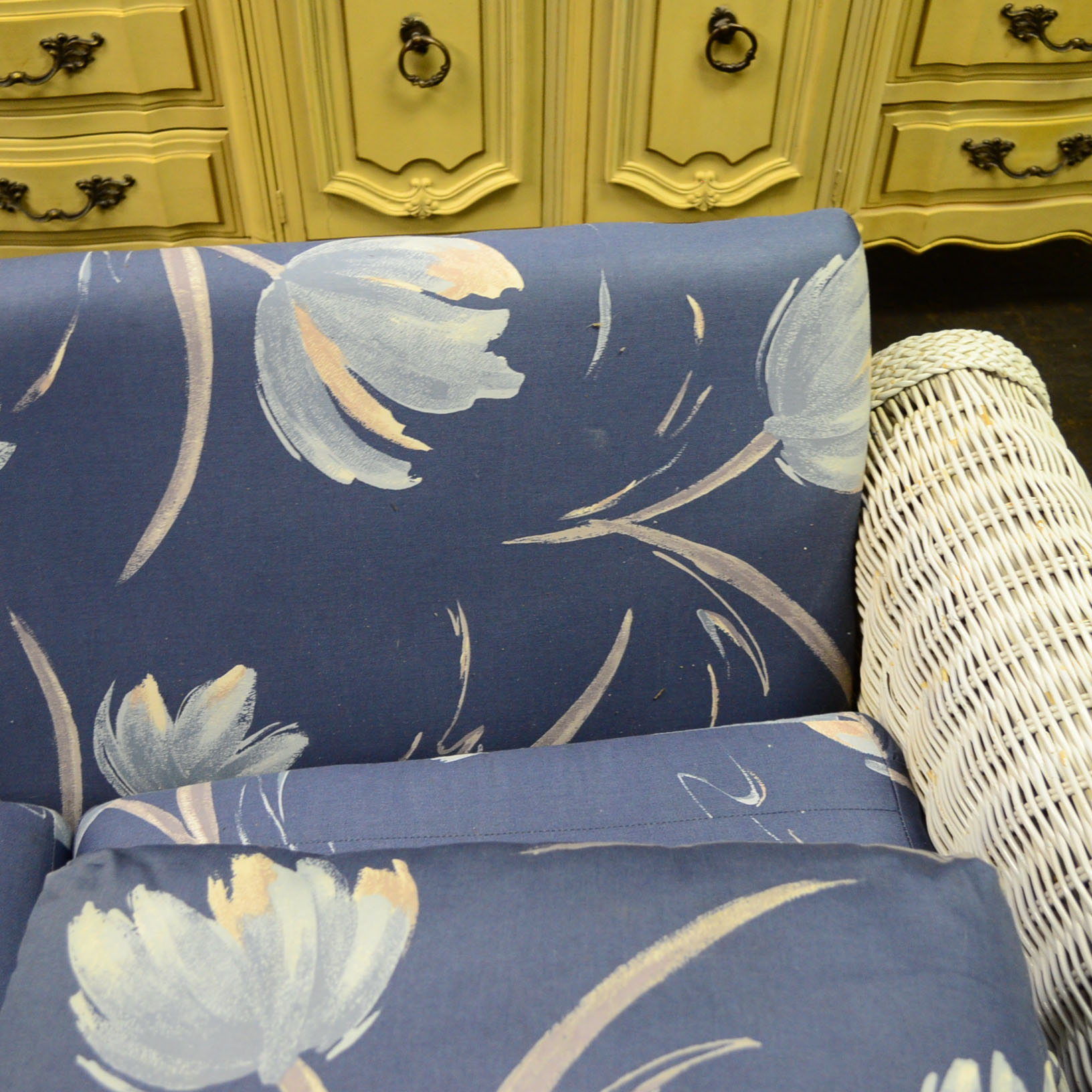 Alexvale Reed Wicker Patio Loveseat