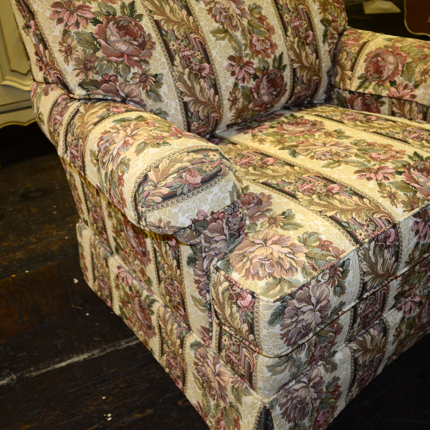 Flexsteel Traditional Club Chair