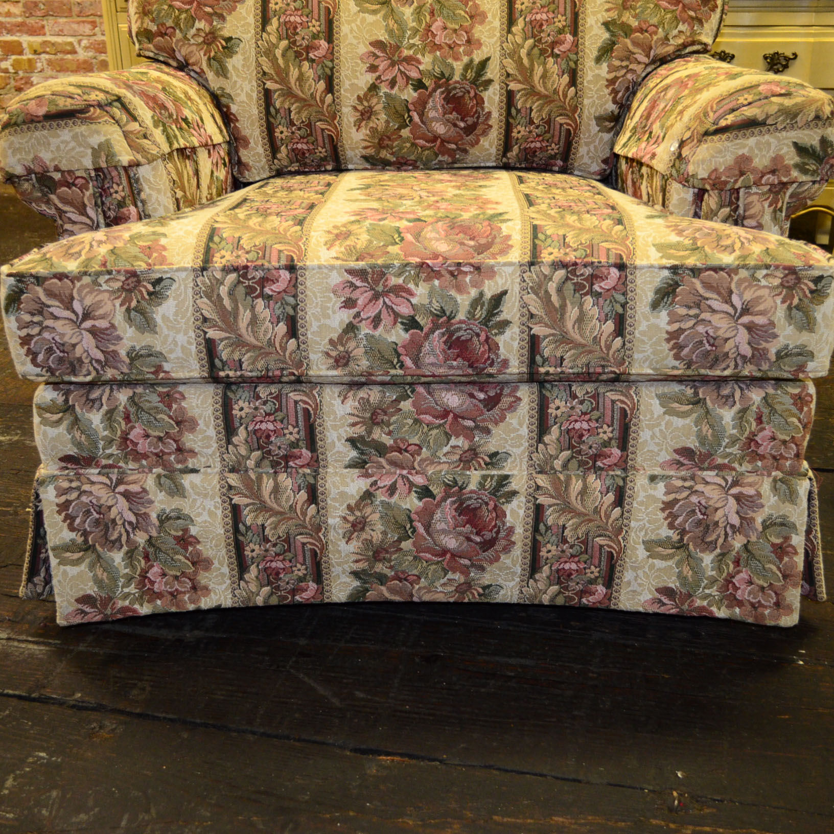 Flexsteel Traditional Club Chair