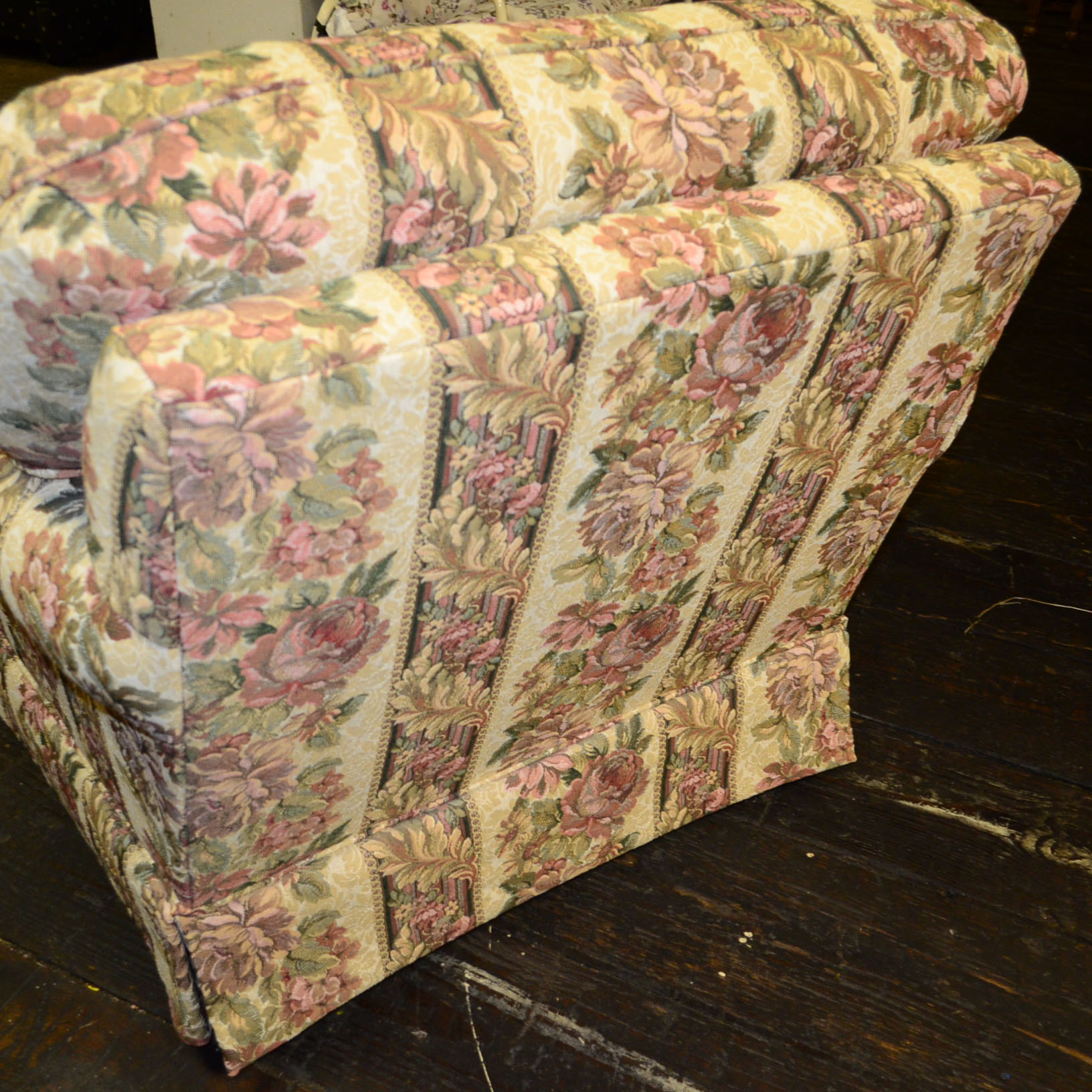 Flexsteel Traditional Club Chair