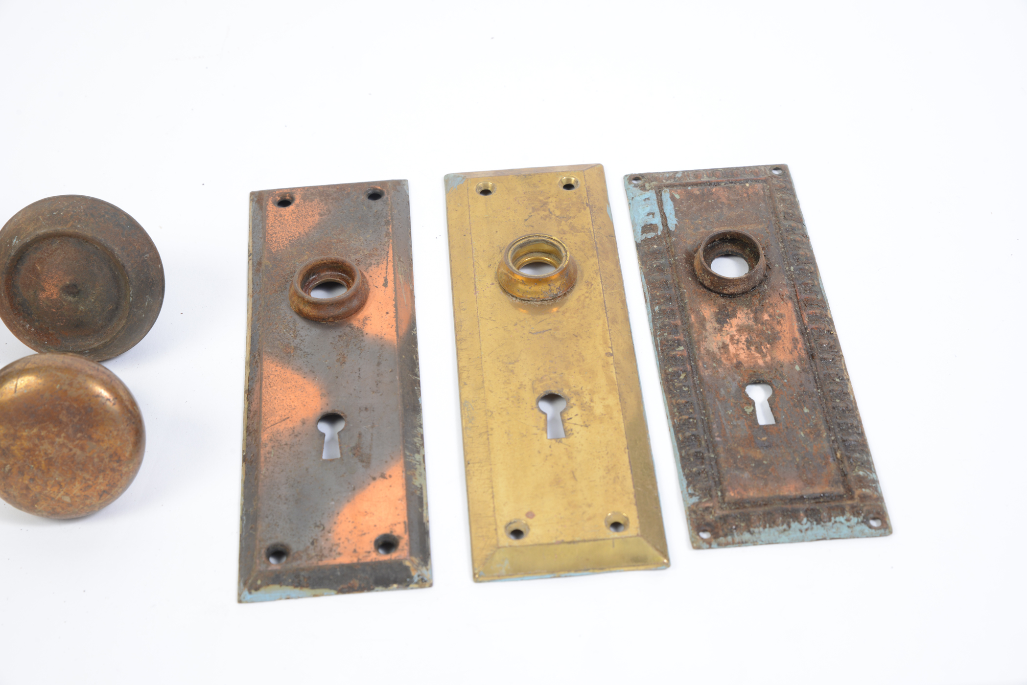 Antique Brass Door Knobs and Plates