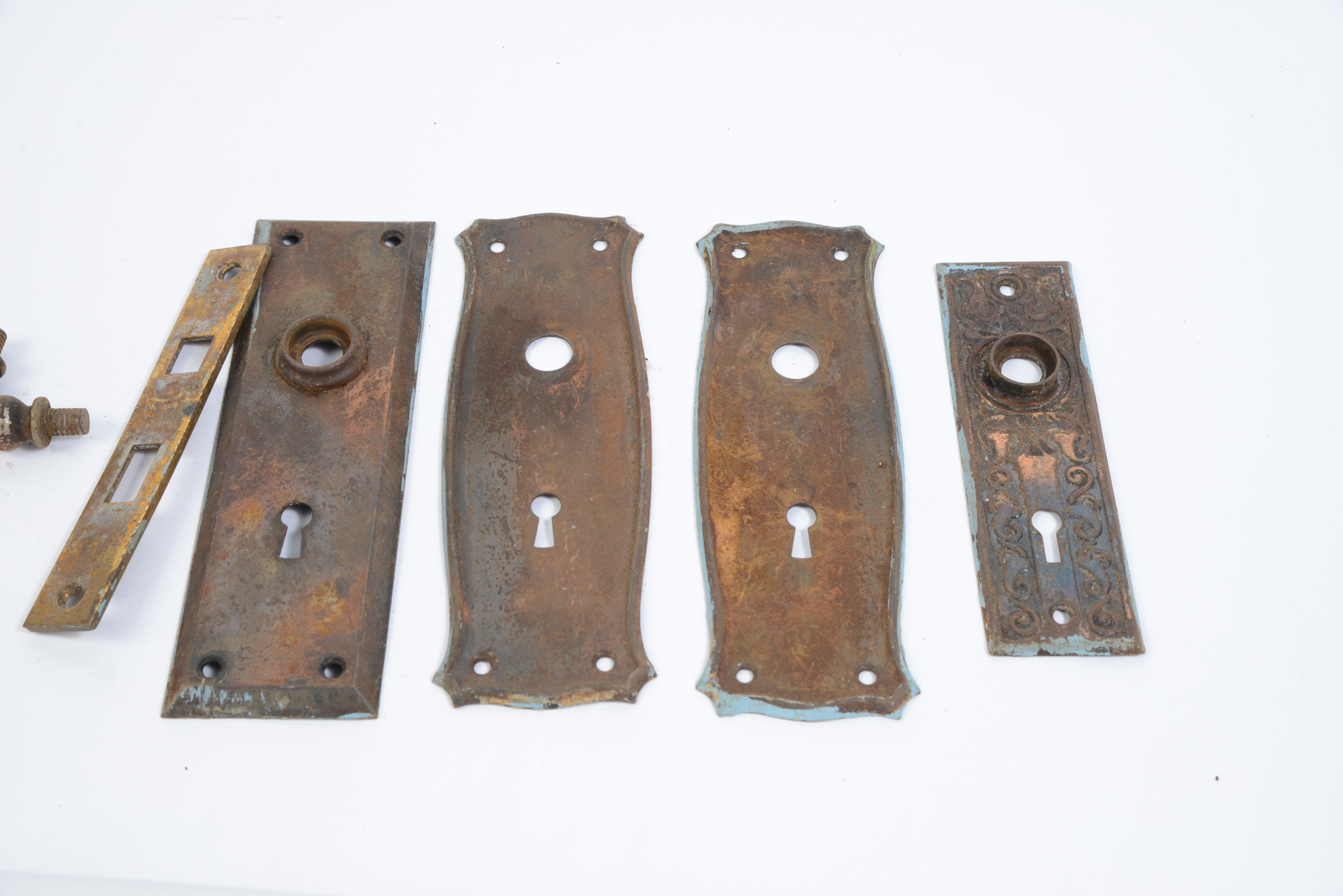 Antique Brass Door Knobs and Plates