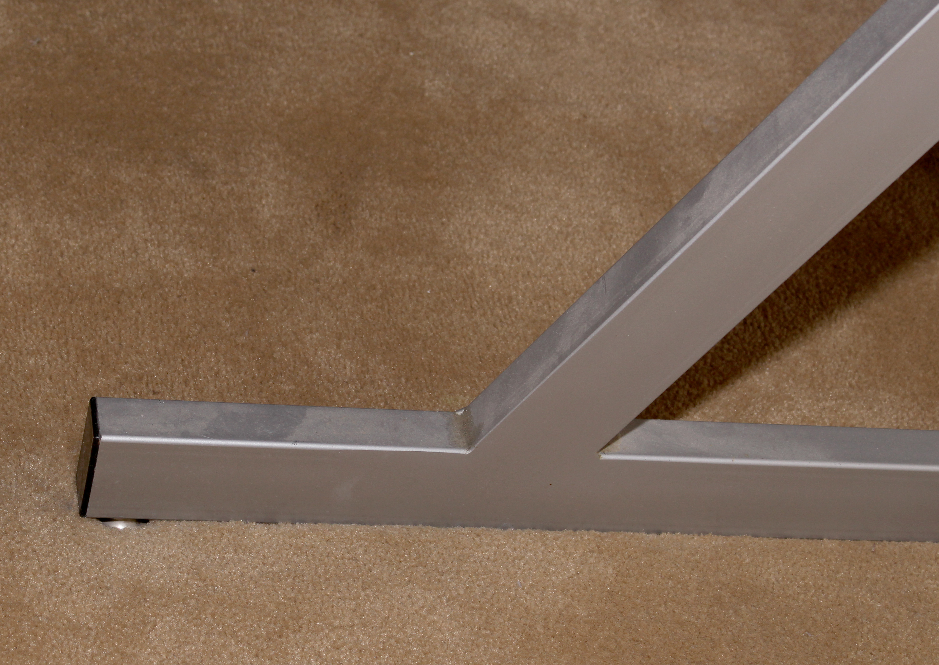 Contemporary Computer Desk