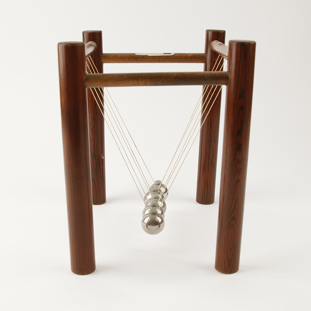 Vintage Newton's Cradle