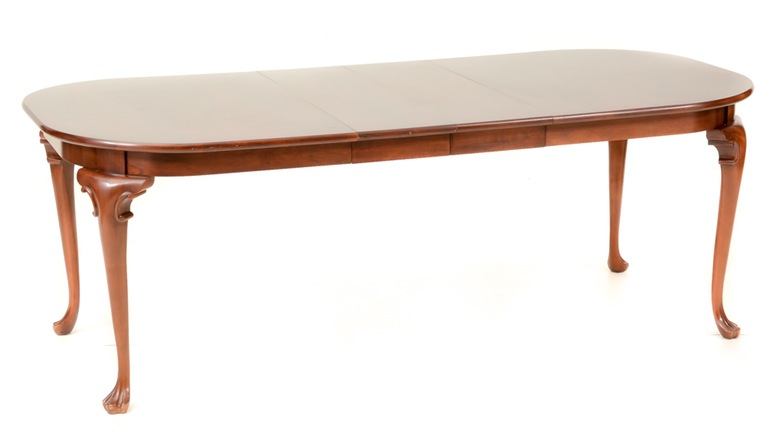 Pennsylvania Classics, Inc Mahogany Dining Room Table with Chairs