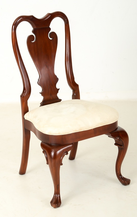 Pennsylvania Classics, Inc Mahogany Dining Room Table with Chairs