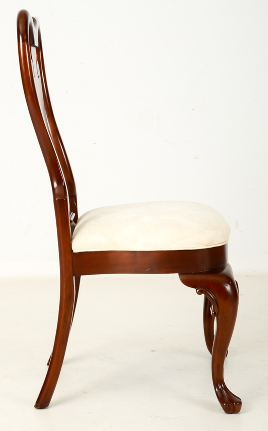 Pennsylvania Classics, Inc Mahogany Dining Room Table with Chairs
