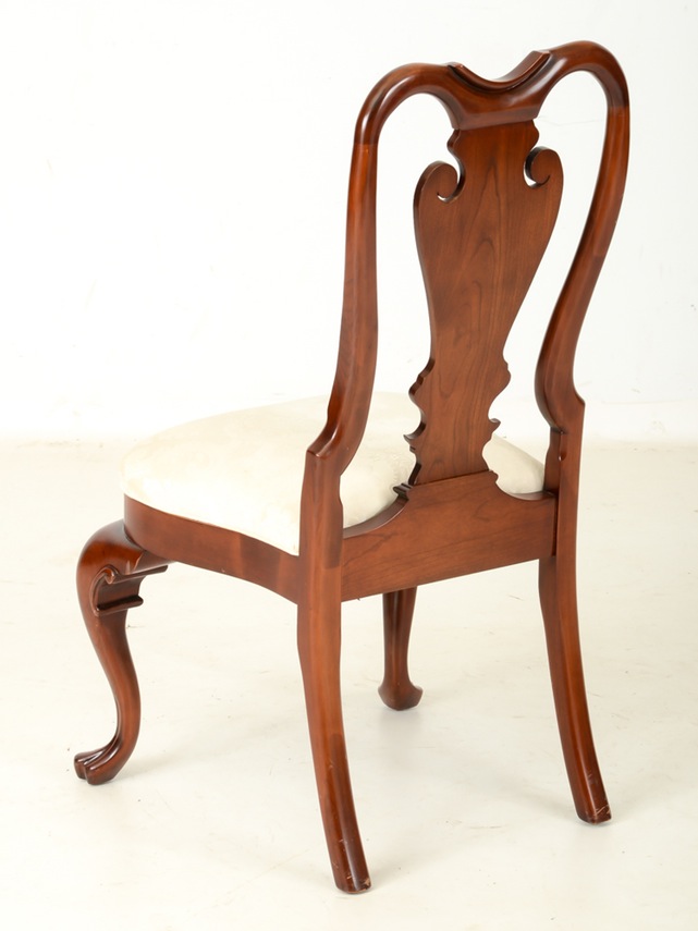 Pennsylvania Classics, Inc Mahogany Dining Room Table with Chairs