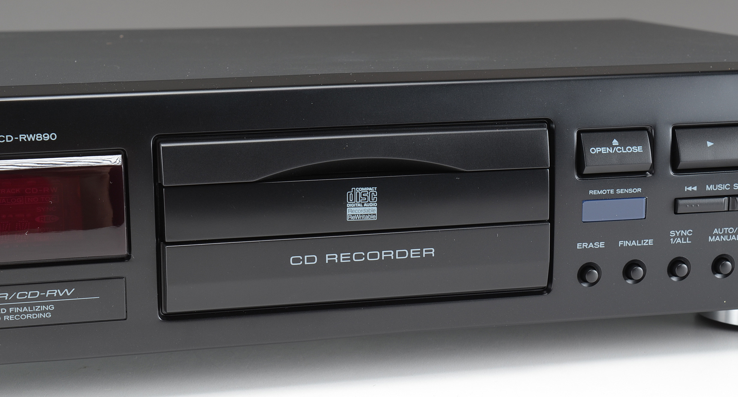 TEAC Compact Disc Recorder Model CD-RW890