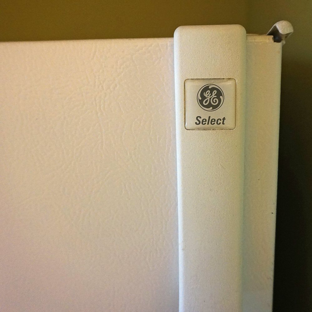 GE Select Refrigerator/Freezer