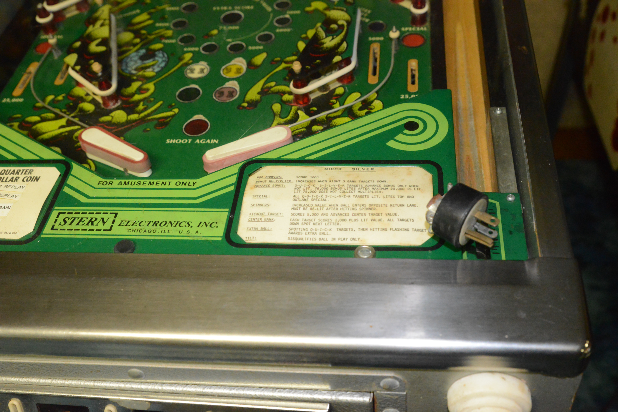 Quick Silver Pinball Machine