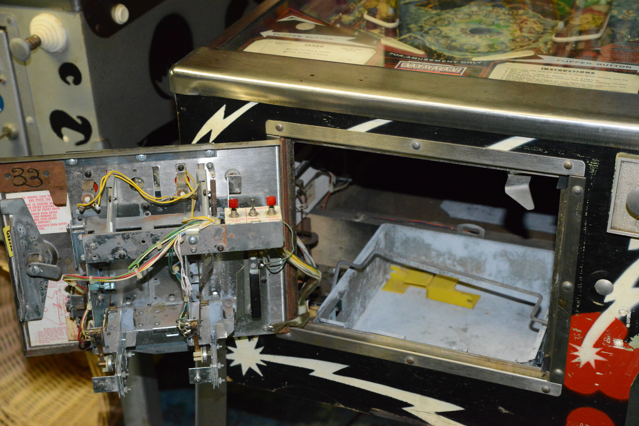 Flash Pinball Machine