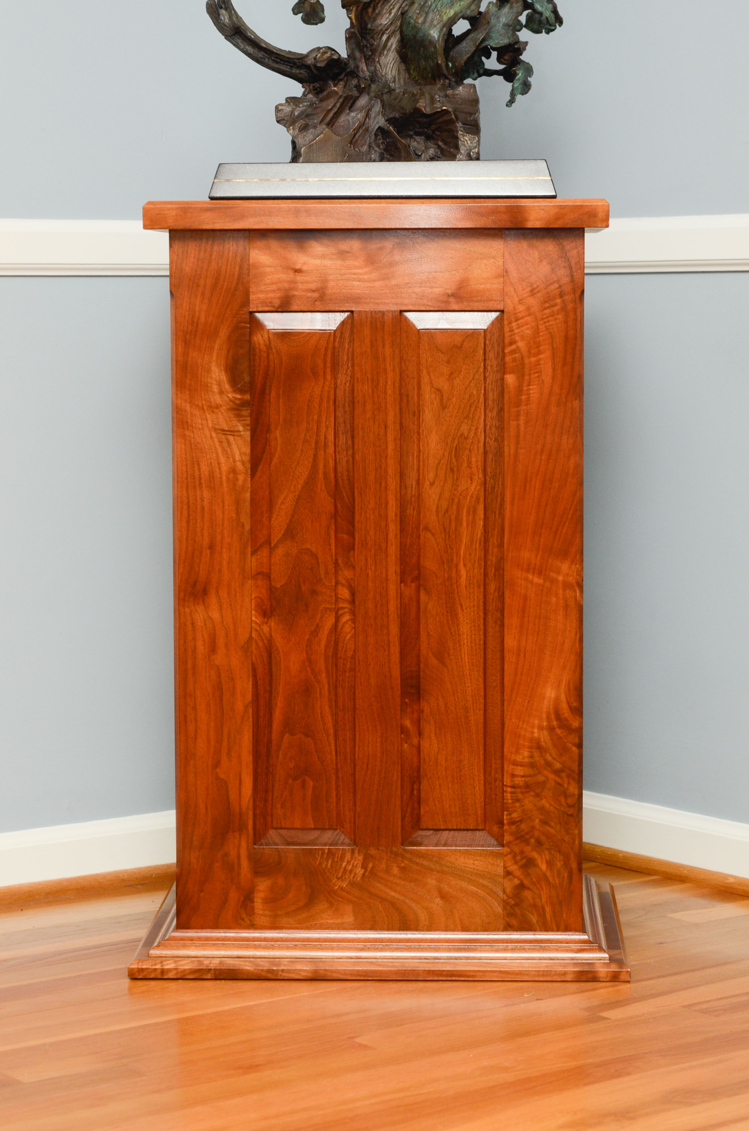 Lorenzo Ghiglieri's "American Bald Eagle" Bronze & Gold Sculpture