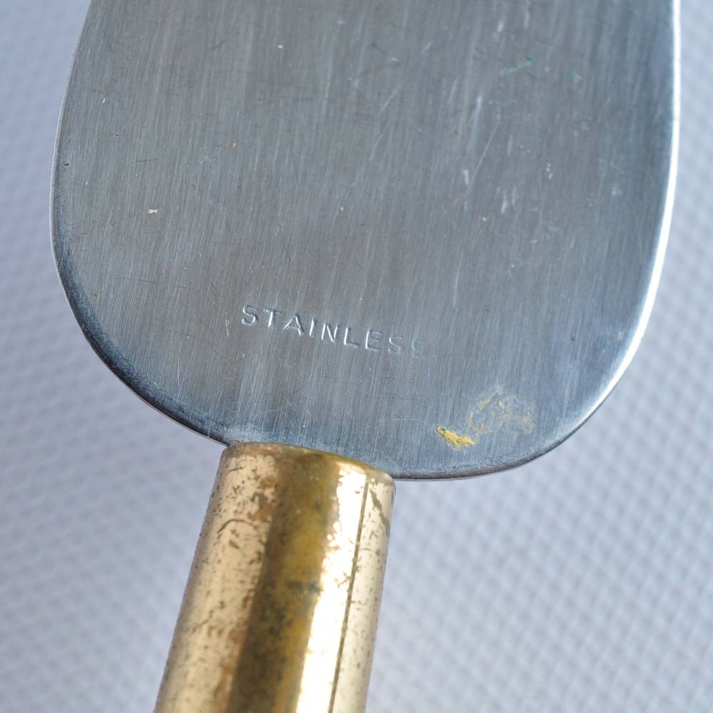 Mouse Cheese Board with Knives