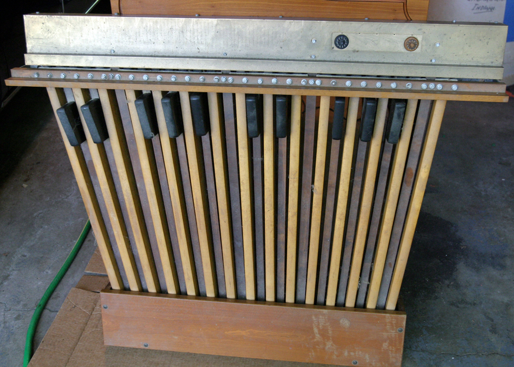 Vintage Electric Organ