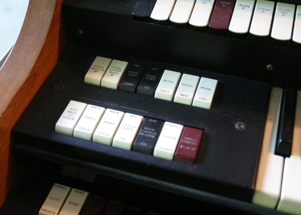 Vintage Electric Organ