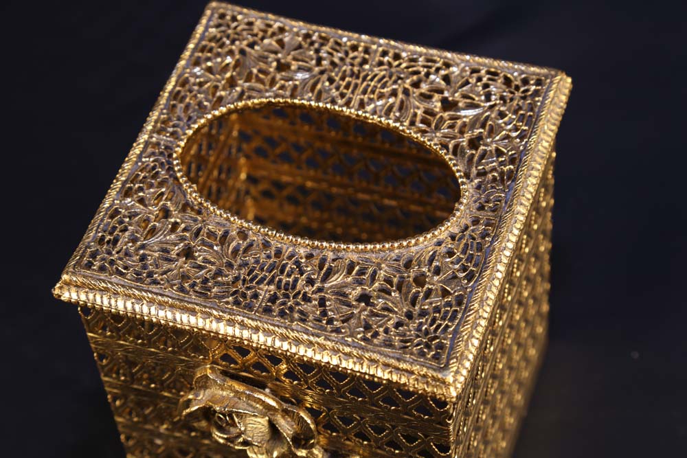 Gold Tone Bathroom Decor