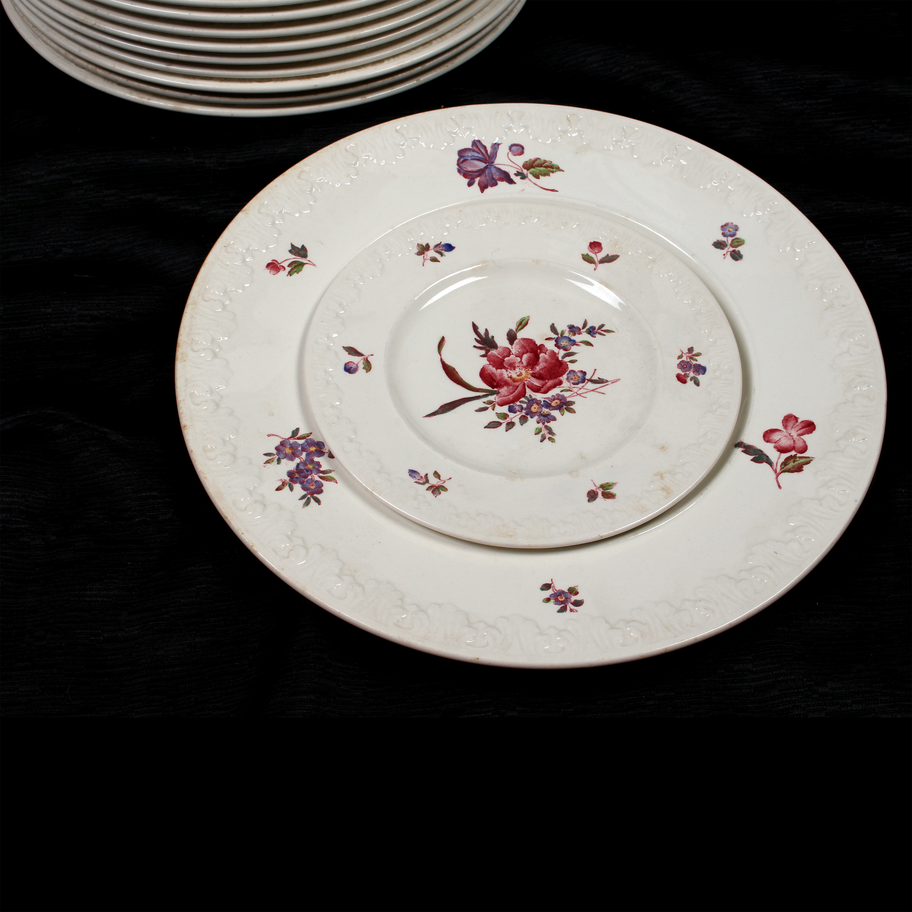 Collection of Wedgwood Corinthian Cotswold Tableware