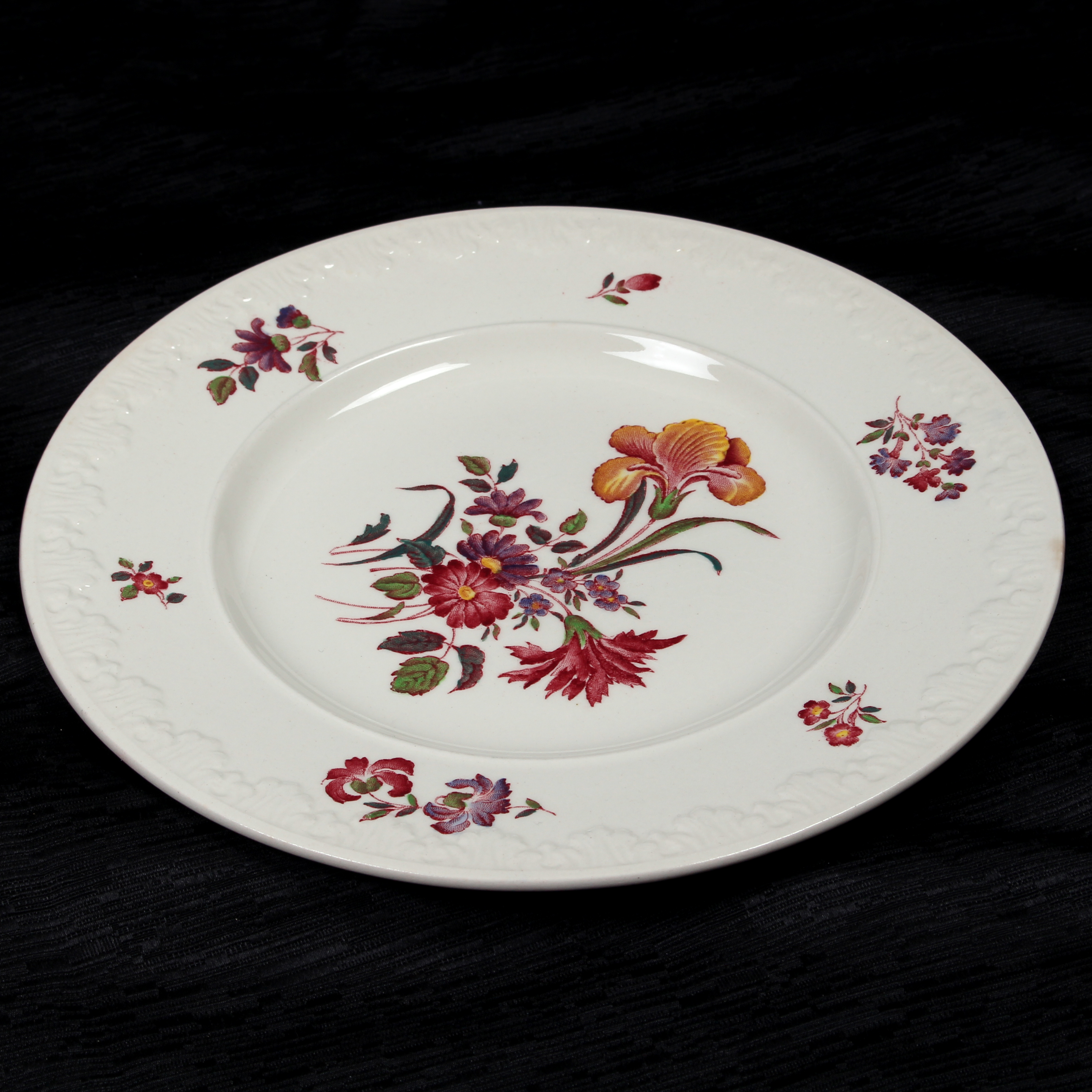 Collection of Wedgwood Corinthian Cotswold Tableware