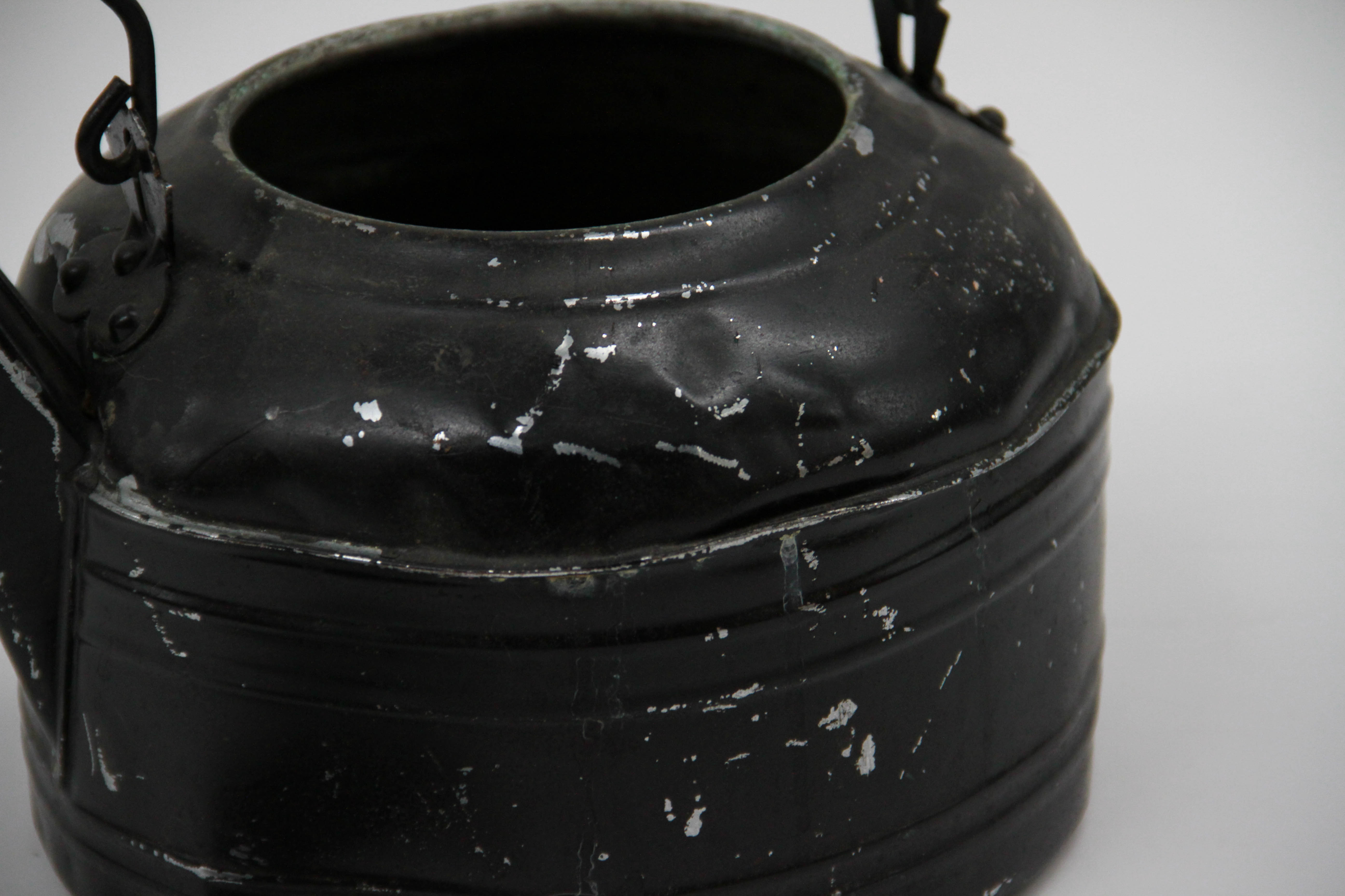 Vintage Themed Decor Items