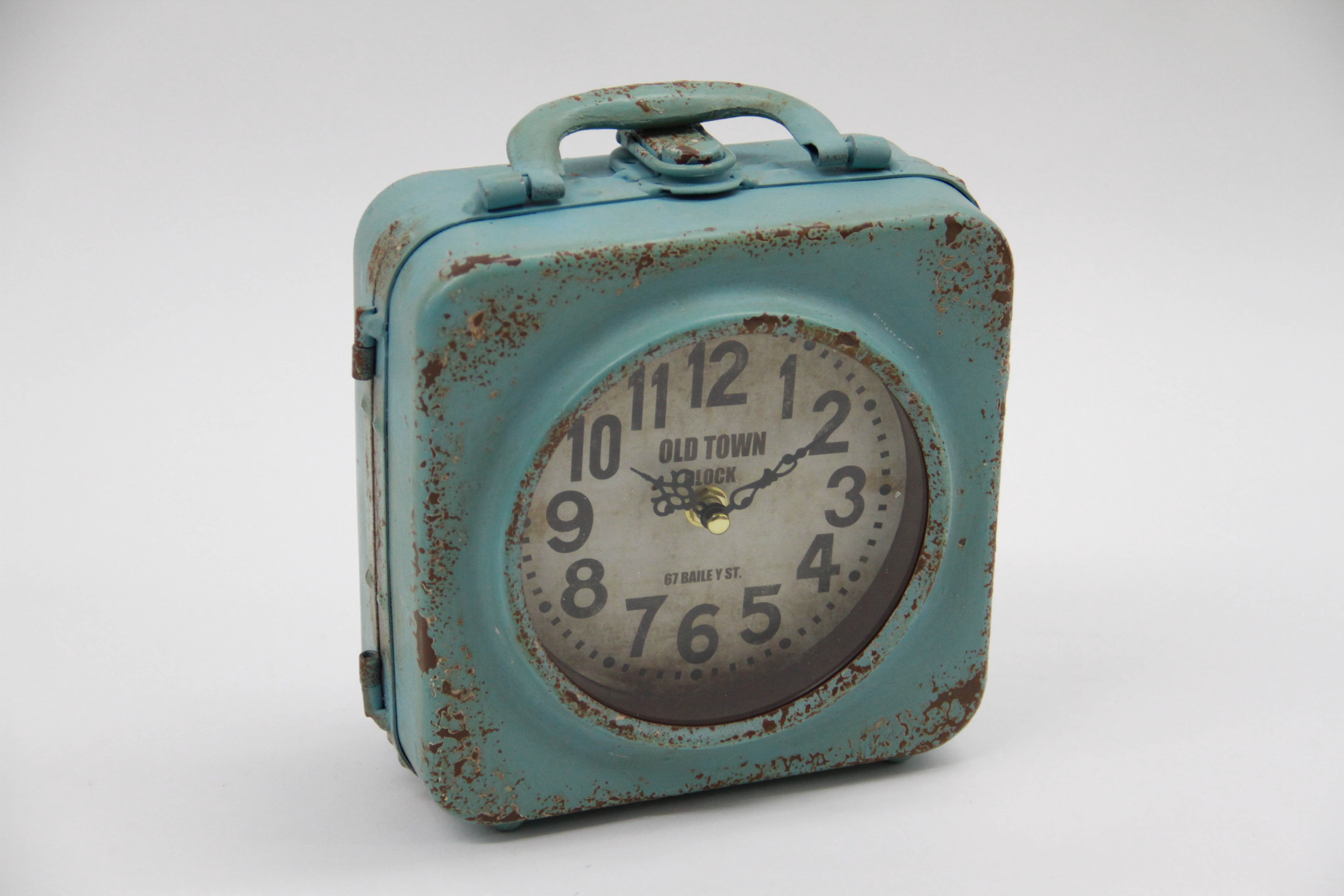 Vintage Themed Decor Items