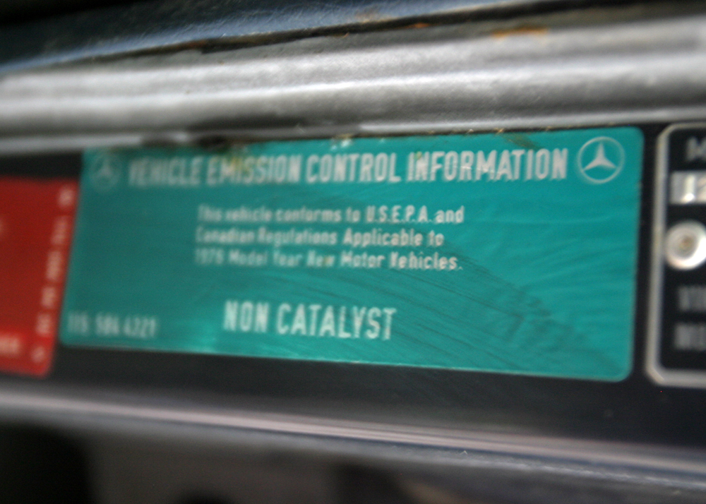 1976 Mercedes-Benz 230.4