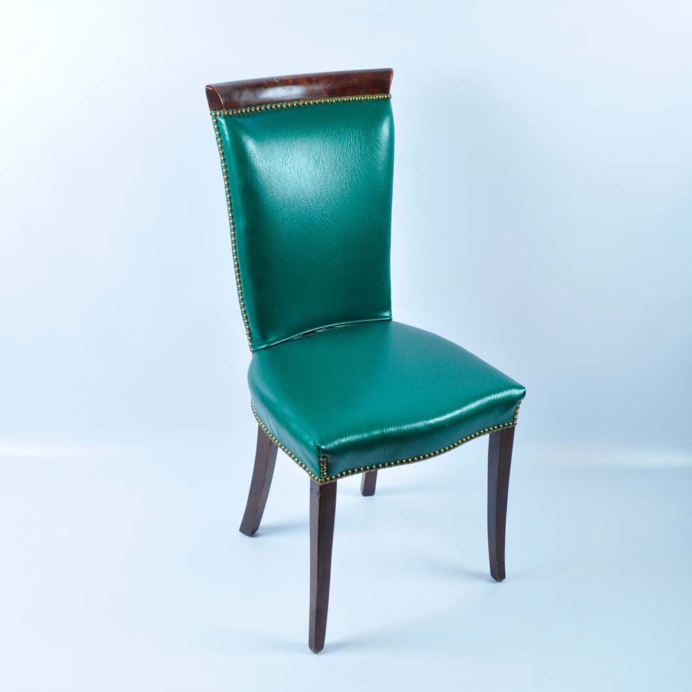 Traditional Style Side Chair
