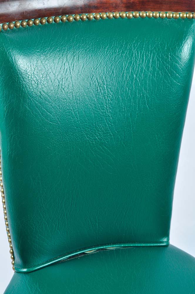 Traditional Style Side Chair