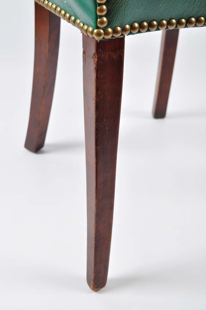 Traditional Style Side Chair