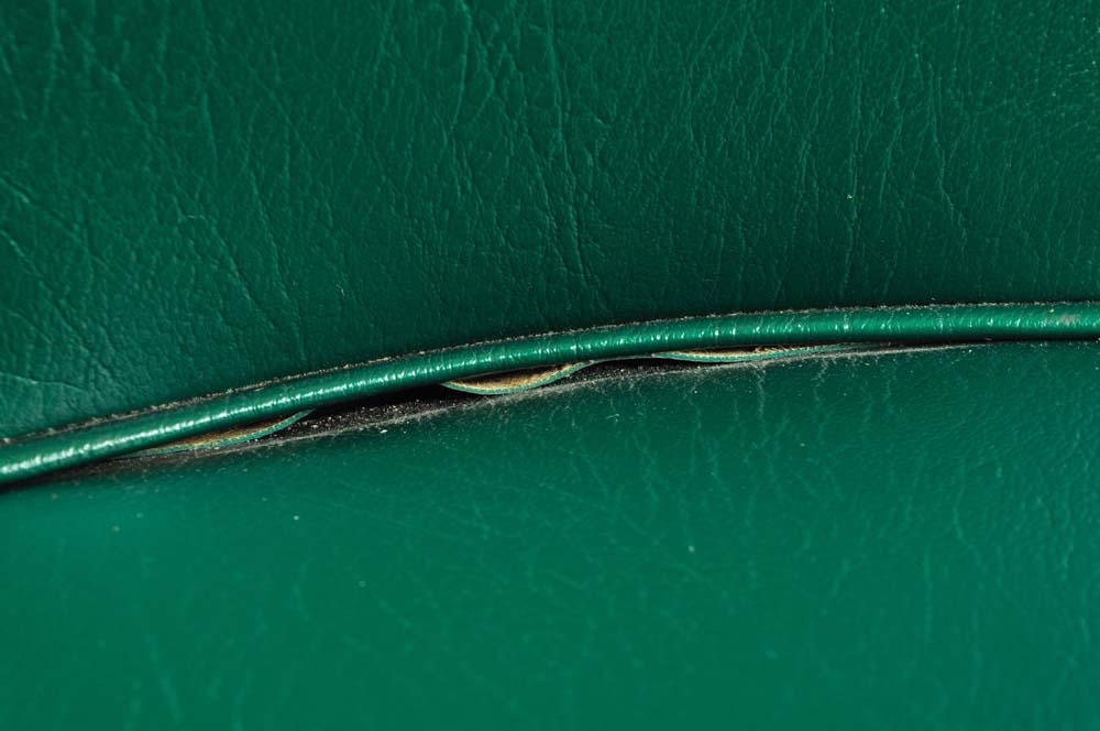 Traditional Style Side Chair