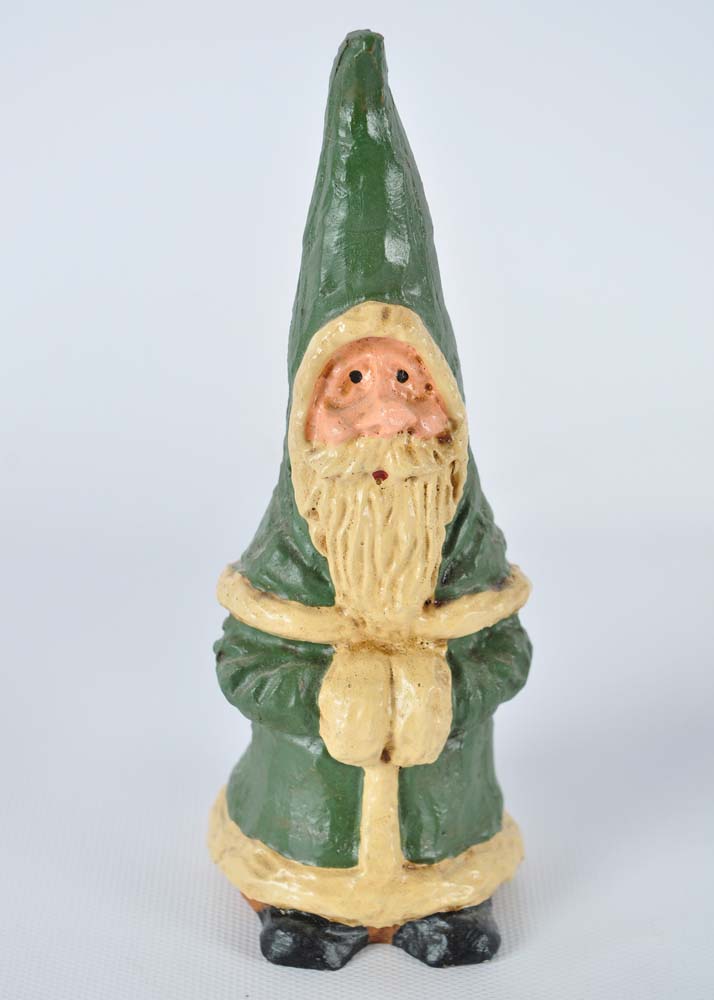 Primitive Style Santas