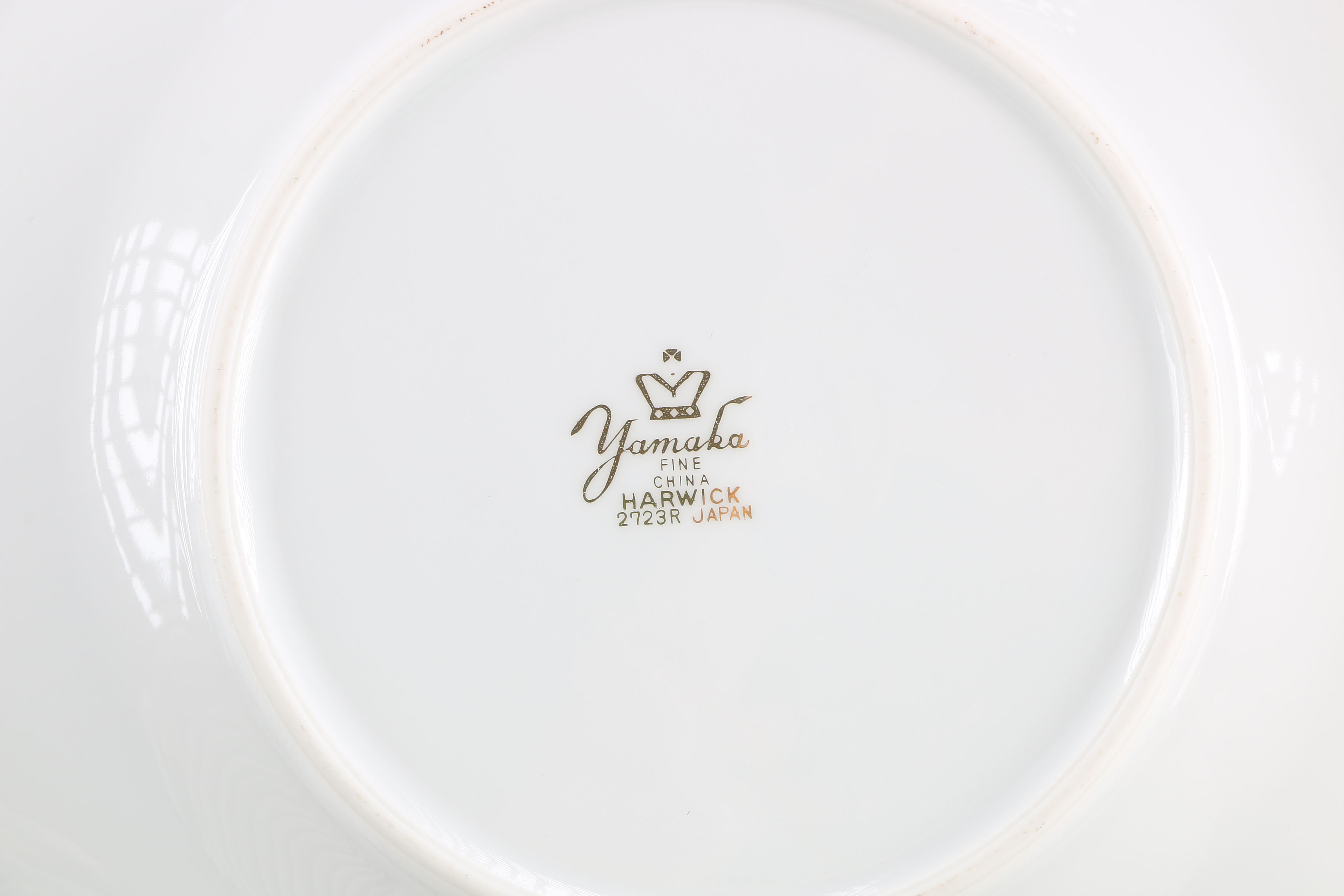 Yamaka "Hardwick" Fine China Set