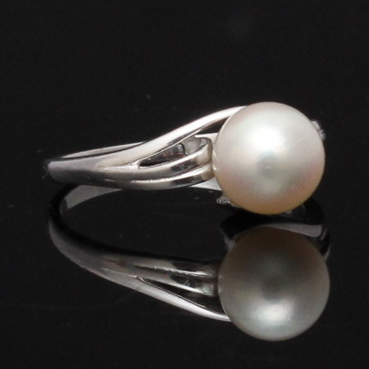 Mikimoto 14K White Gold and Akoya Pearl Ring