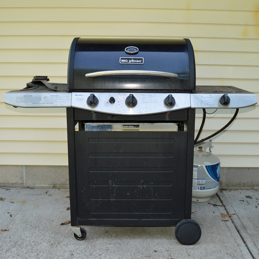 BBQ Grillware Gas Grill with Extra Propane Tanks