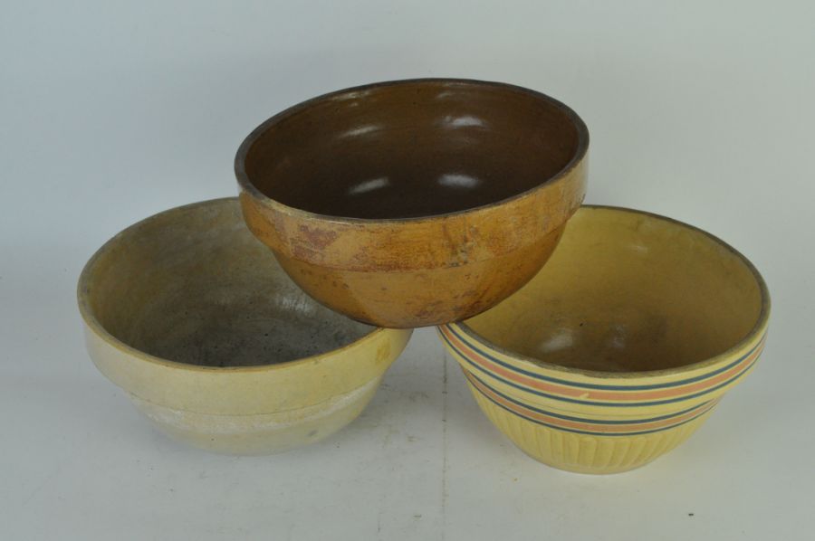 Set of Vintage Yellow Ware Ceramic Bowls