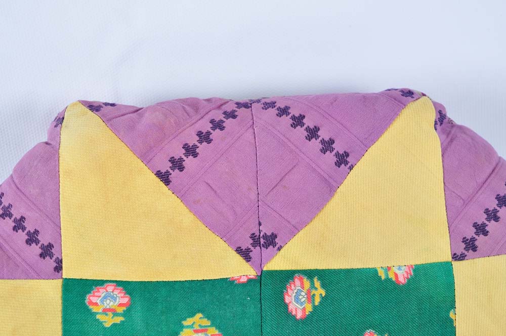 Group of Quilt Crafts