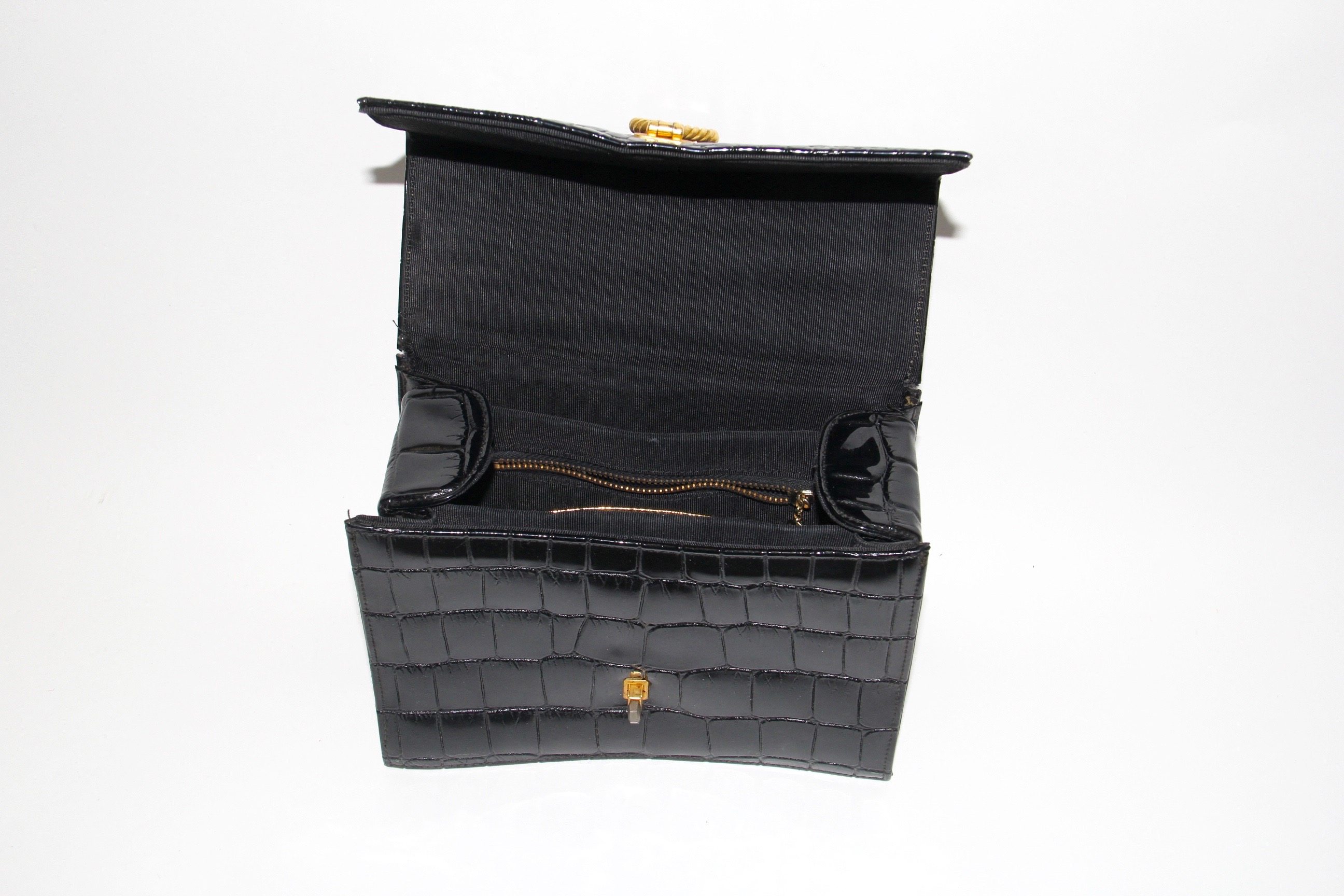 Vintage 1940s Lewis Embossed Patent Leather Handbag