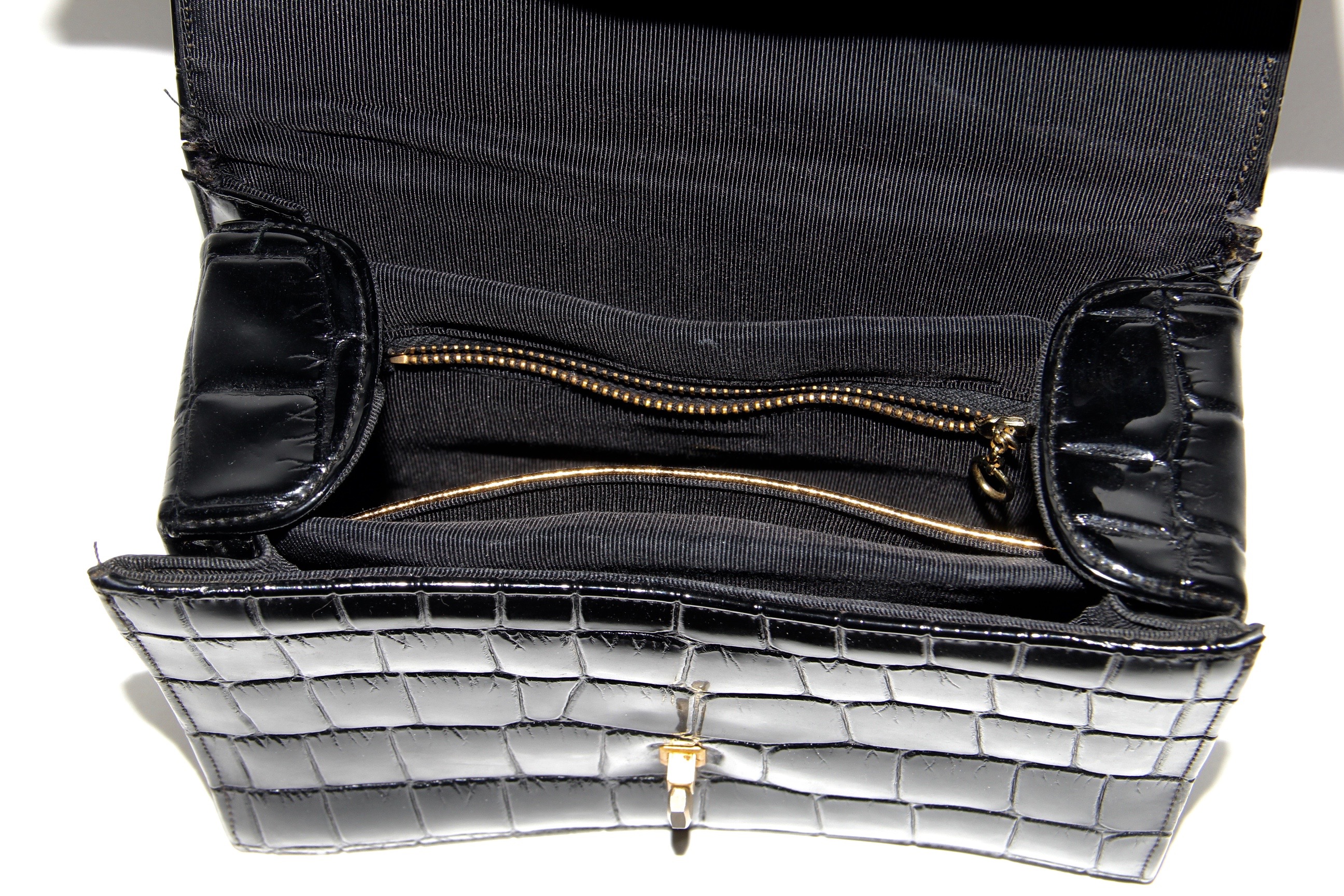 Vintage 1940s Lewis Embossed Patent Leather Handbag