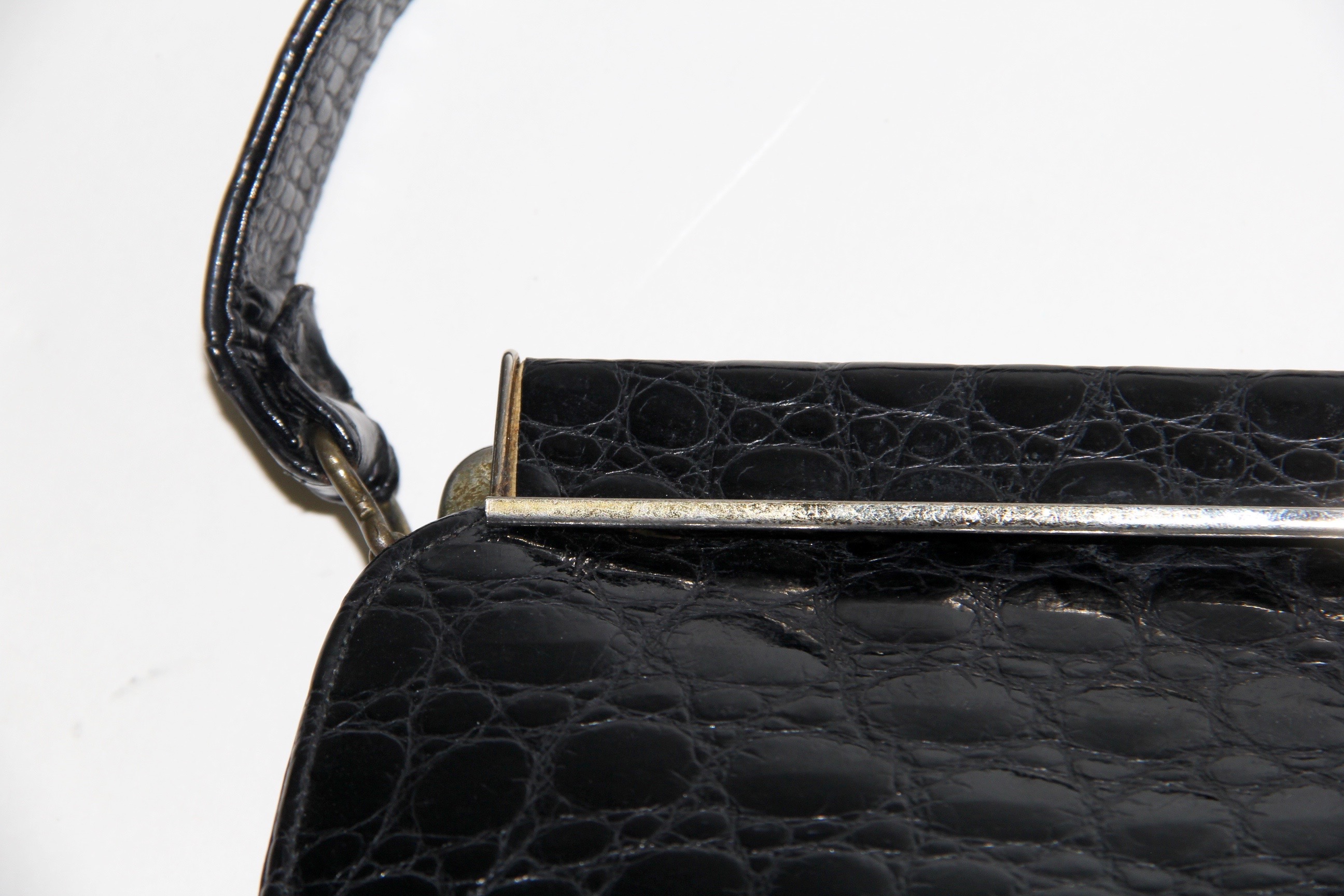 Vintage 1960's Genuine Alligator Handbag