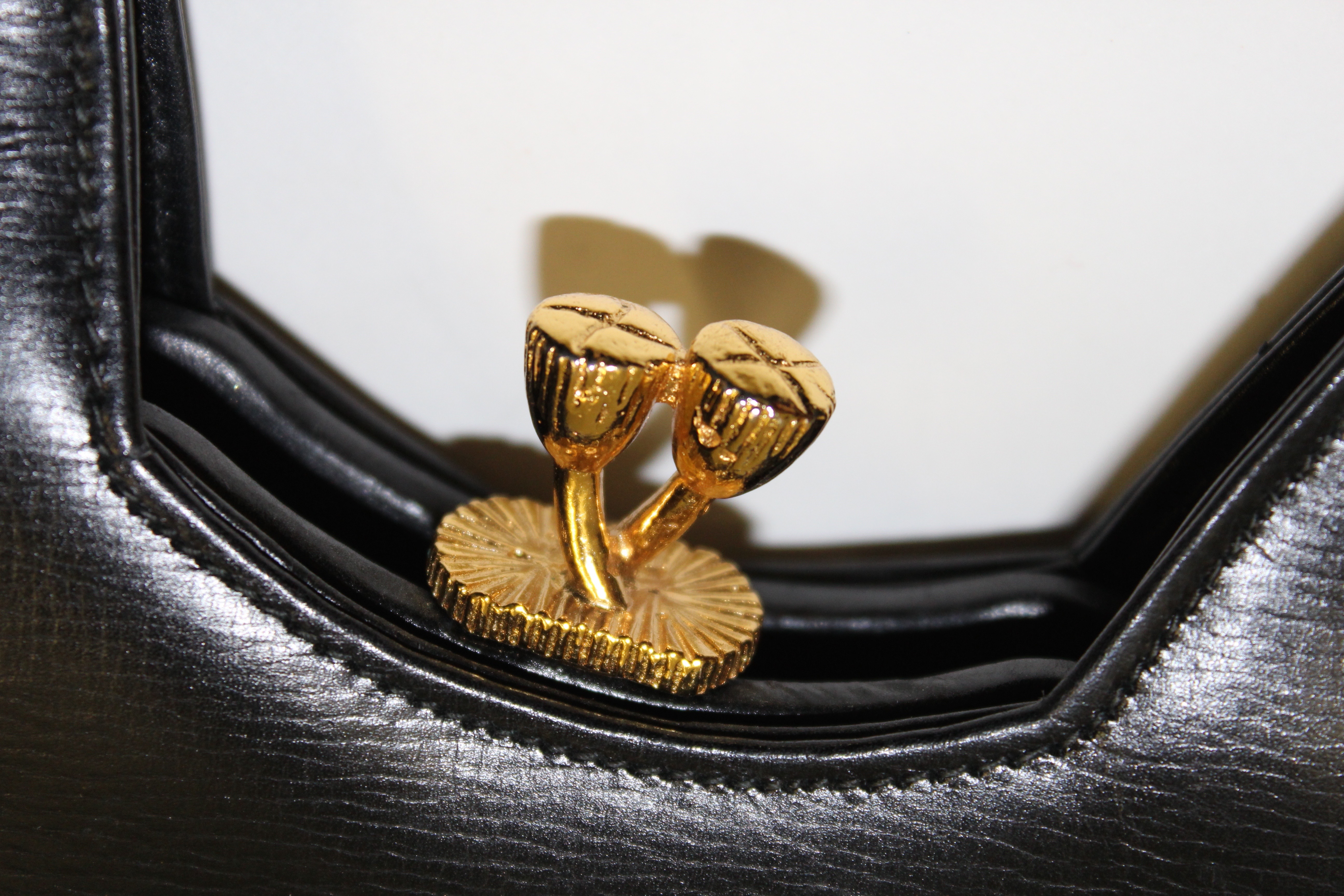 1960's Dofan Leather Handbag