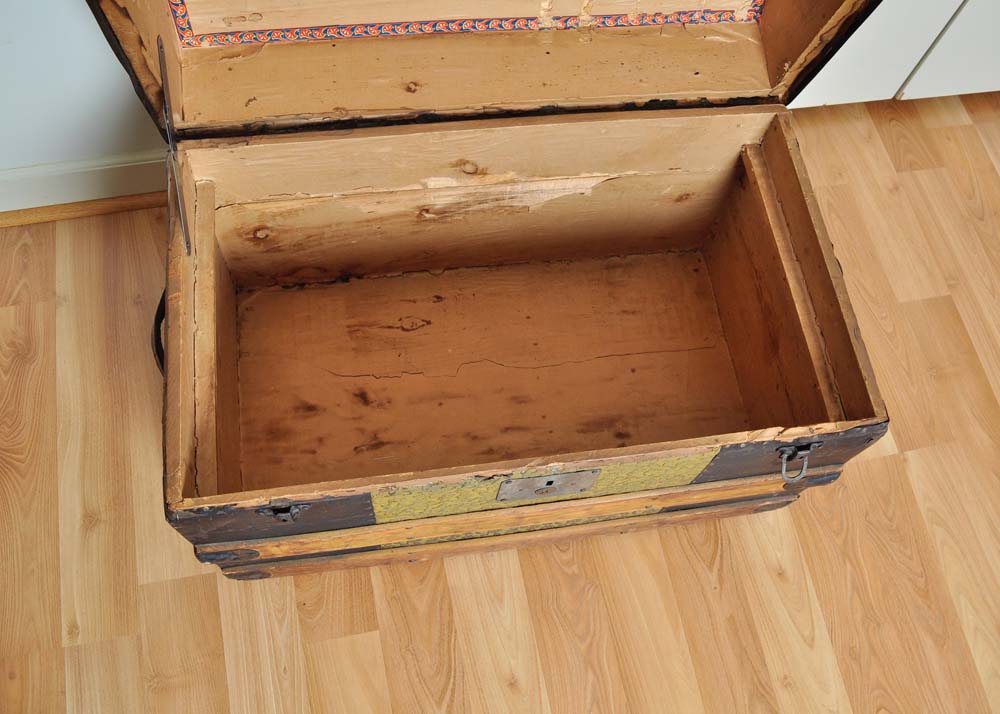 Vintage Steamer Trunk