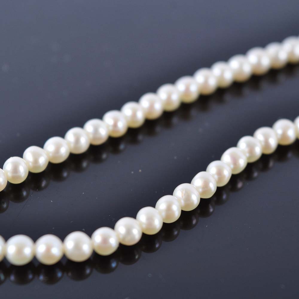 Freshwater Pearl and Cameo Necklace