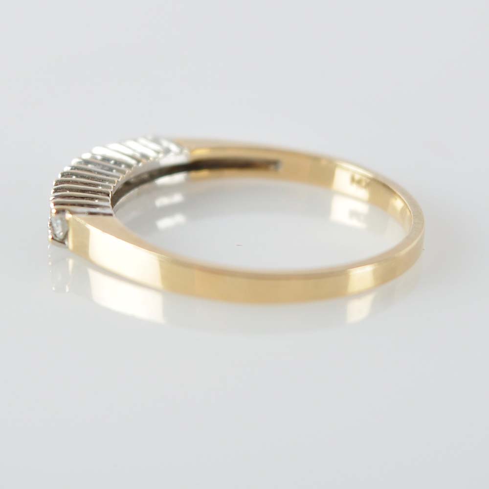 Matching Pair of Diamond Rings